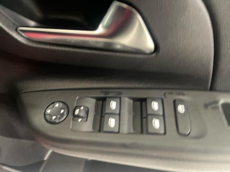 Used Vauxhall Corsa 2023 for sale - 76744325: Photo 21