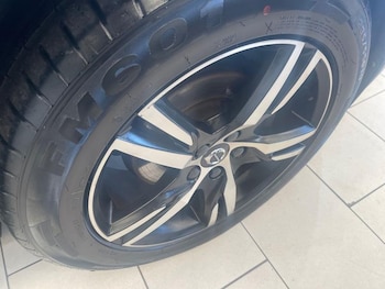 Used Volvo XC40 2019 for sale - 79269618: Photo