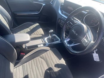 Used Kia Ceed 2024 for sale - 79280878: Photo