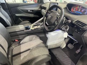 Used Peugeot 5008 2019 for sale - 77286315: Photo