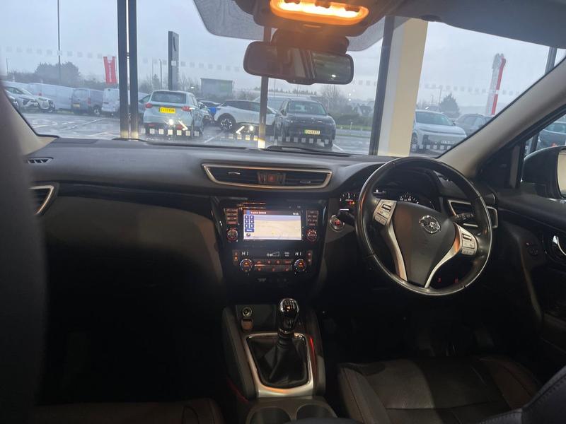 Used Nissan Qashqai 2016 for sale - 76744317: Photo 12