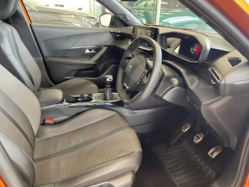 Used Peugeot 2008 2023 for sale - 78357114: Photo