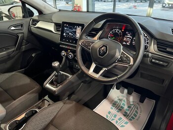 Used Renault Captur 2022 for sale - 77274950: Photo