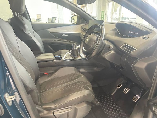 Used Peugeot 3008 2021 for sale - 76046587: Photo 3