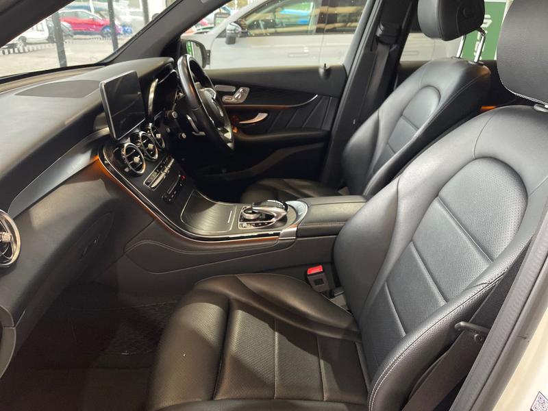 Used Mercedes-Benz GLC 2018 for sale - 77878345: Photo 11