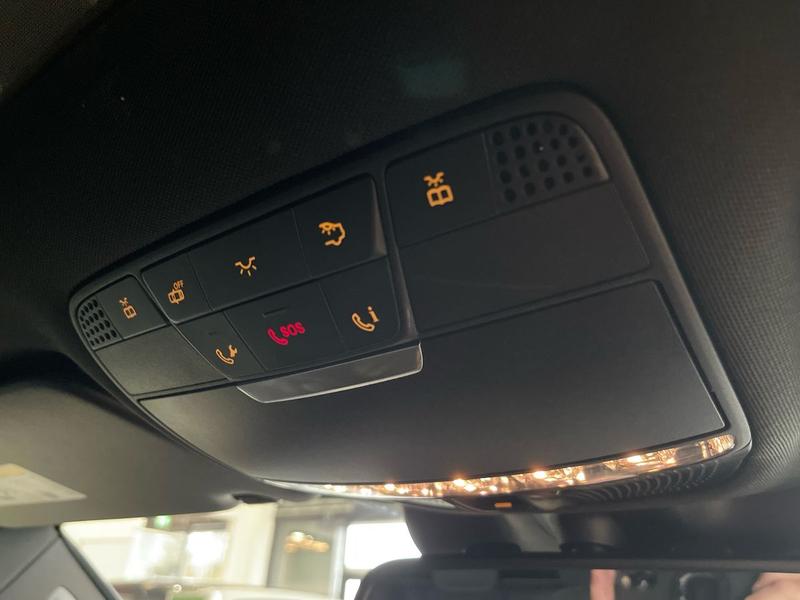 Used Mercedes-Benz GLC 2018 for sale - 77878345: Photo 24