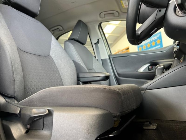 Used Toyota Yaris 2023 for sale - 74742848: Photo 17