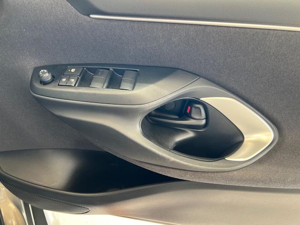Used Toyota Yaris 2023 for sale - 74742848: Photo 31