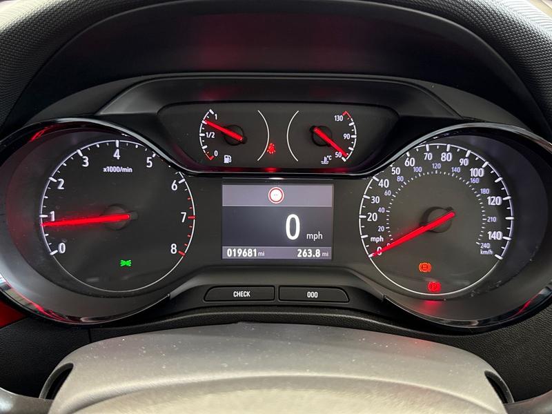 Used Vauxhall Crossland 2022 for sale - 76117414: Photo 19