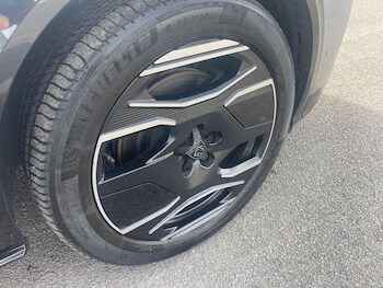 Used Peugeot 5008 2024 for sale - 73470936: Photo