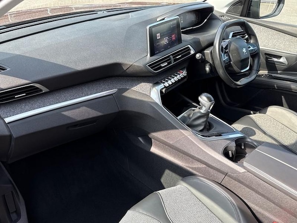 Used Peugeot 3008 2018 for sale - 75489775: Photo 11