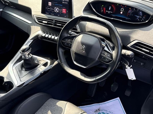 Used Peugeot 3008 2018 for sale - 75489775: Photo 3