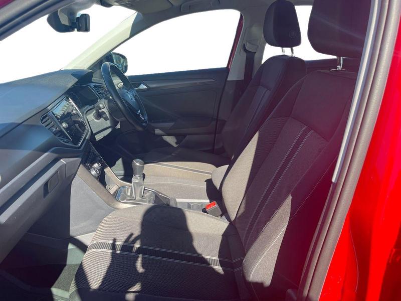 Used Volkswagen T-Roc 2018 for sale - 76046493: Photo 11