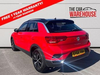 Used Volkswagen T-Roc 2018 for sale - 76046493: Photo 2