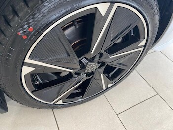 Used Peugeot 308 2023 for sale - 78109607: Photo