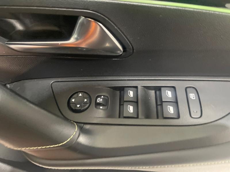 Used Peugeot 2008 2020 for sale - 76557407: Photo 18