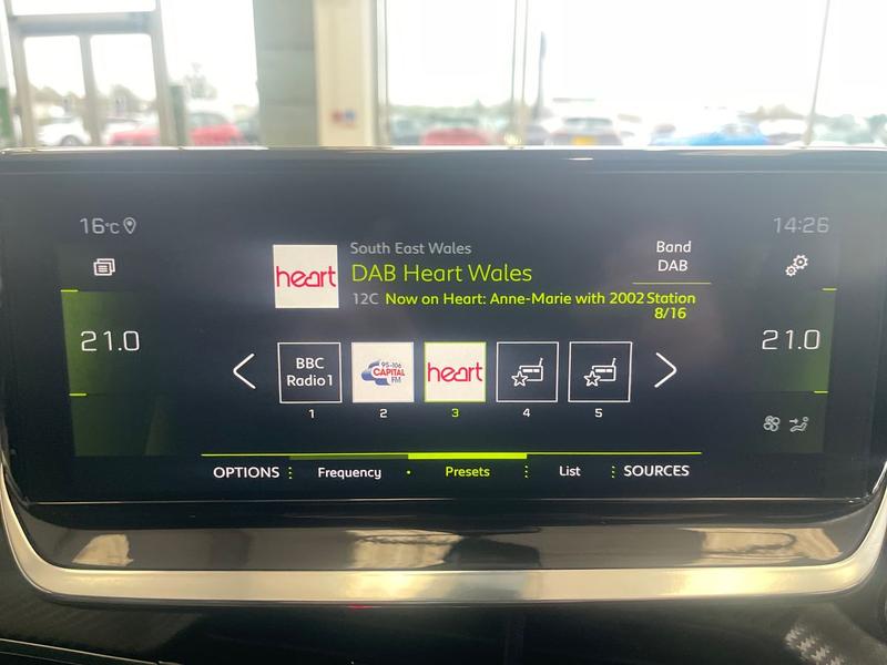 Used Peugeot 2008 2020 for sale - 76557407: Photo 29