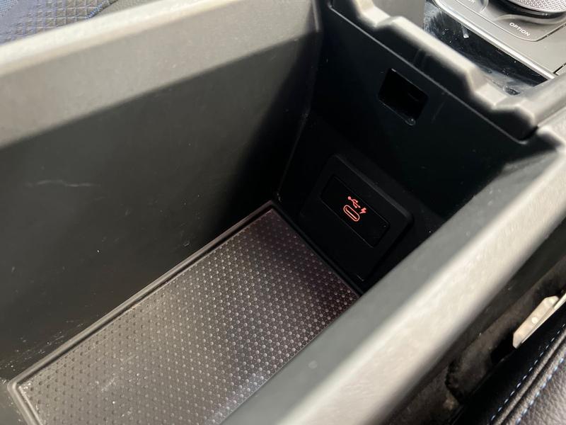 Vehicle 33