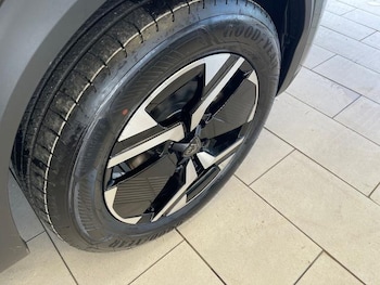 Used Peugeot 2008 2026 for sale - 79408062: Photo