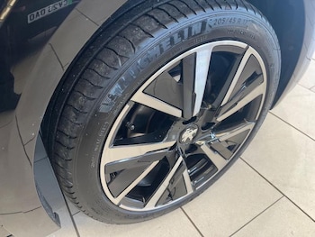 Used Peugeot 208 2023 for sale - 77878347: Photo