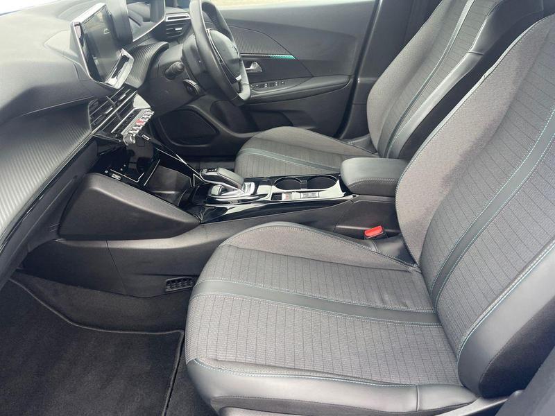 Used Peugeot 2008 2022 for sale - 76519686: Photo 11