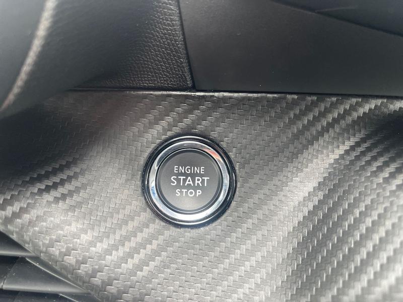 Used Peugeot 2008 2022 for sale - 76519686: Photo 29