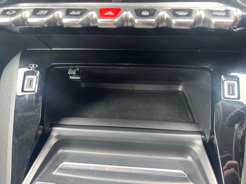 Used Peugeot 2008 2022 for sale - 76519686: Photo 31