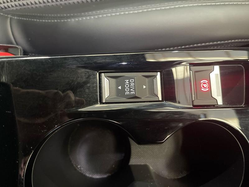 Used Peugeot 2008 2022 for sale - 77457290: Photo 18