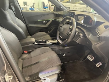 Used Peugeot 2008 2022 for sale - 77457290: Photo