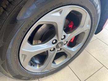 Used Ford Kuga 2024 for sale - 79213580: Photo