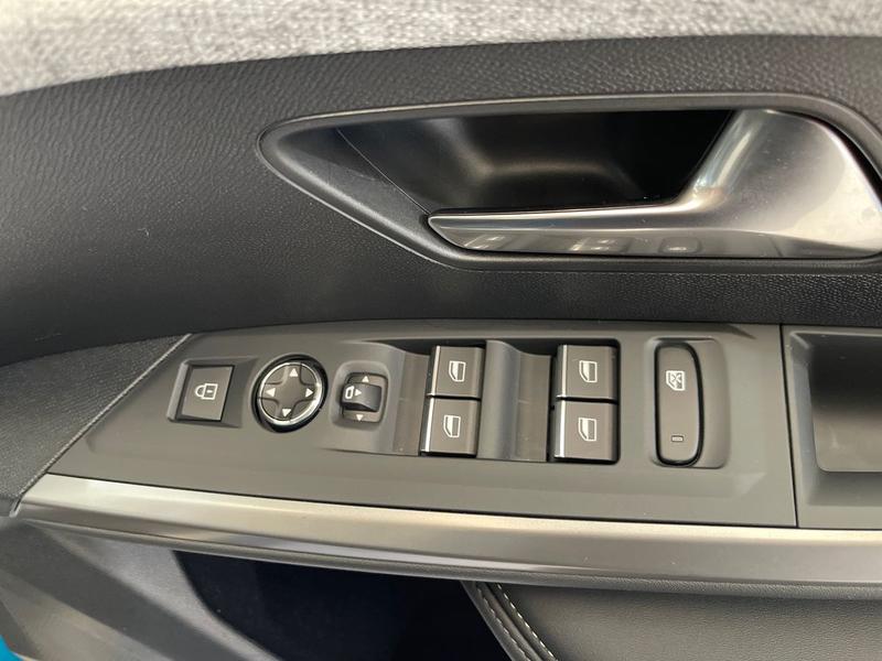 Used Peugeot 5008 2025 for sale - 78028619: Photo 17