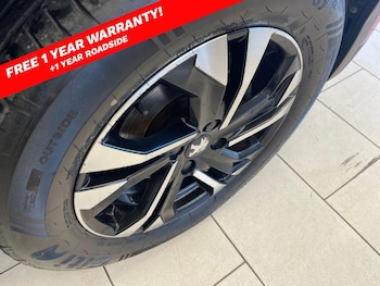 Used Peugeot 2008 2021 for sale - 78767934: Photo