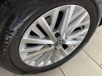 Used Volkswagen T-Roc 2023 for sale - 78486771: Photo