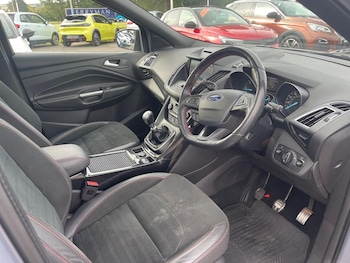 Used Ford Kuga 2019 for sale - 75969309: Photo 3