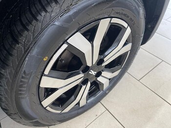 Used Dacia Sandero Stepway 2023 for sale - 78255452: Photo