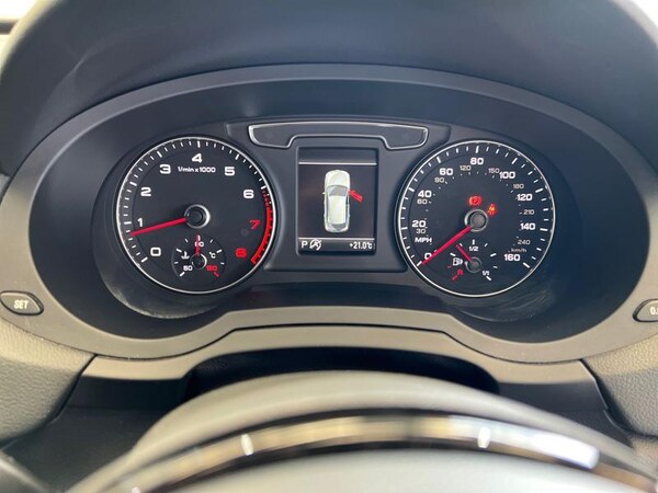 Used Audi Q3 2017 for sale - 75489805: Photo 21