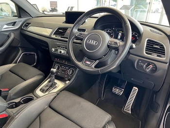 Used Audi Q3 2017 for sale - 75489805: Photo