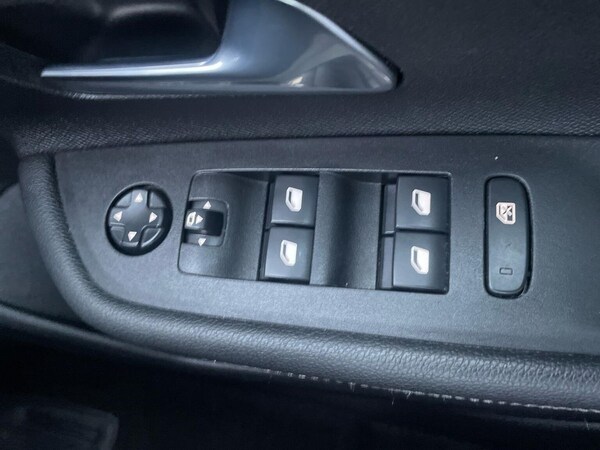 Used Vauxhall Mokka 2022 for sale - 76142980: Photo 21