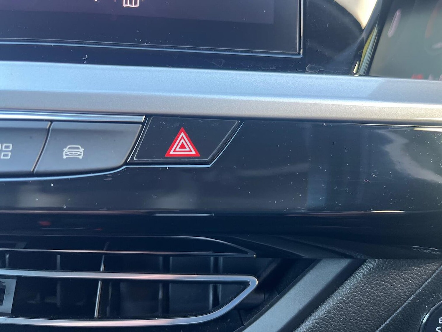 Used Vauxhall Grandland 2022 for sale - 76638885: Photo 22