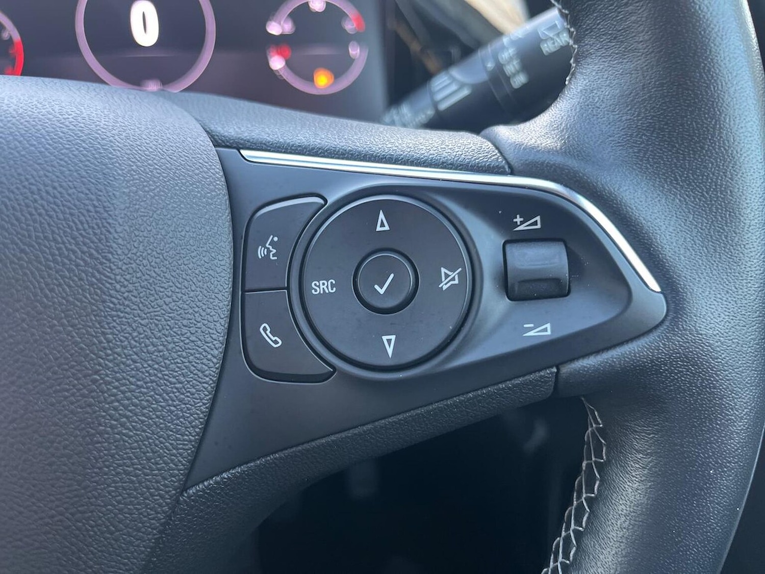 Used Vauxhall Grandland 2022 for sale - 76638885: Photo 25