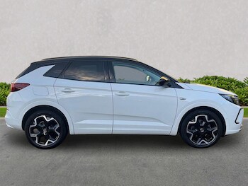 Used Vauxhall Grandland 2022 for sale - 76638885: Photo