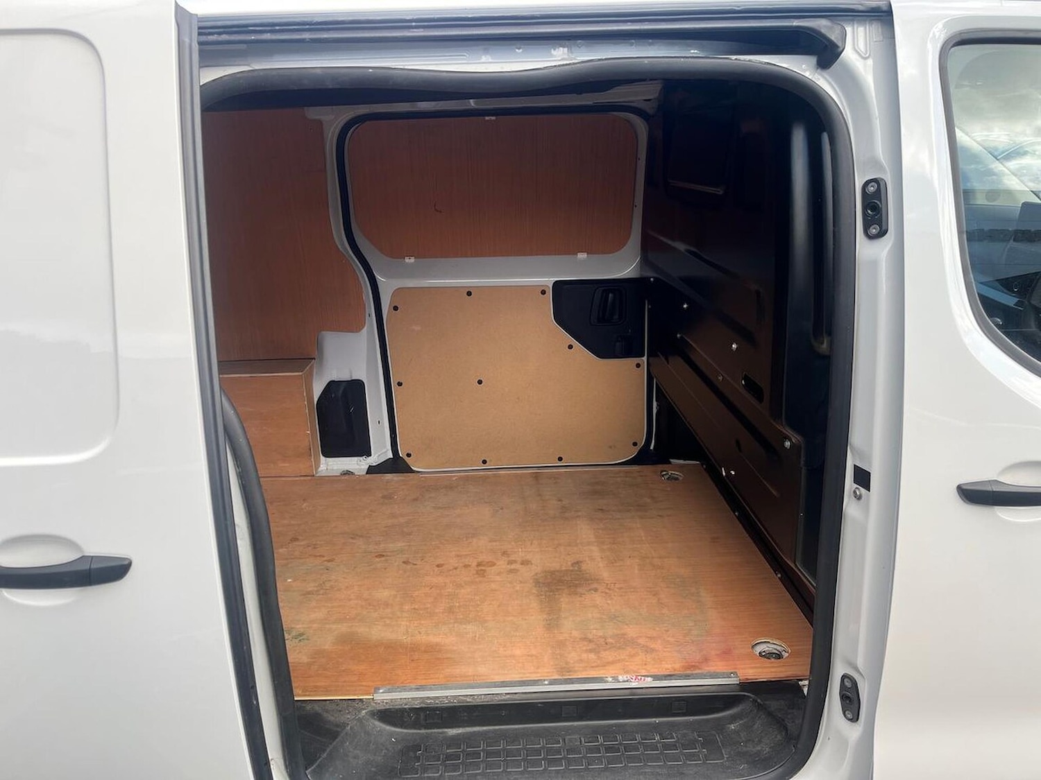 Used Vauxhall Vivaro 2024 for sale - 76182471: Photo 16