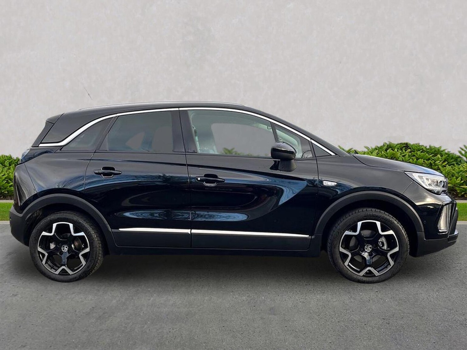 Used Vauxhall Crossland 2022 for sale - 76638883: Photo 3