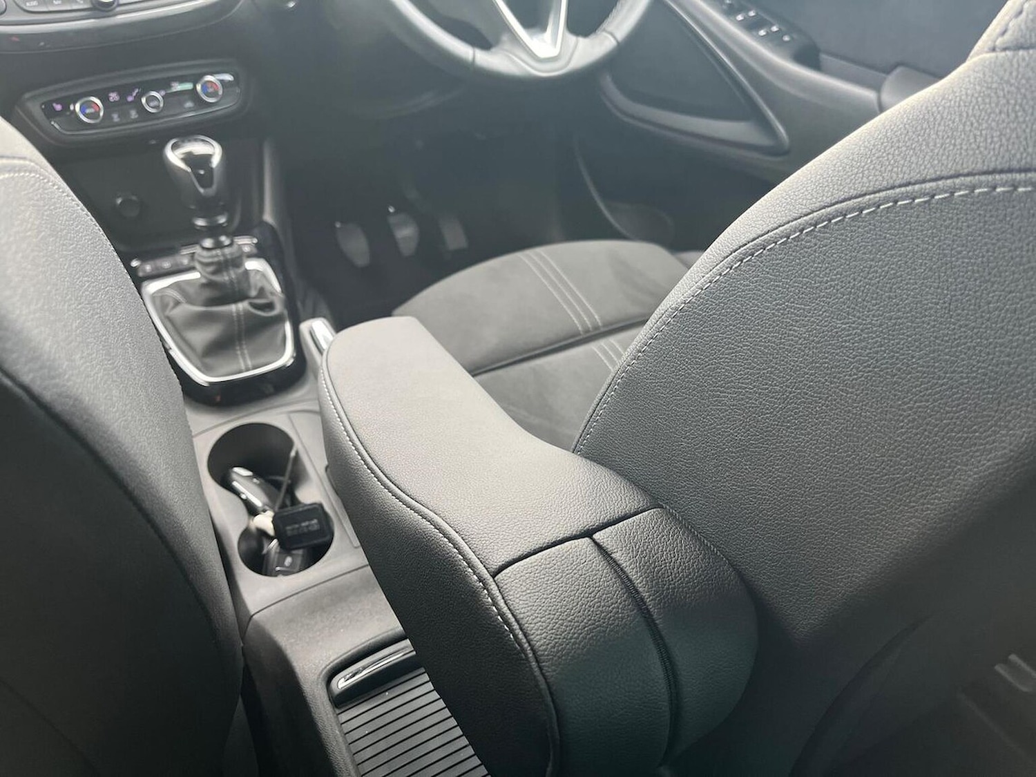 Used Vauxhall Crossland 2022 for sale - 76638883: Photo 37