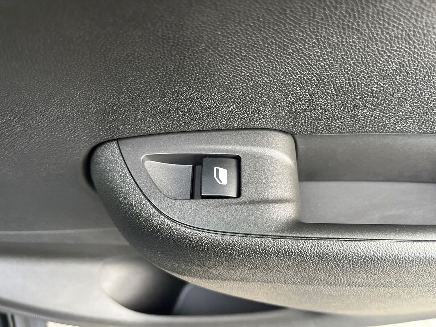 Used Vauxhall Crossland 2022 for sale - 76638883: Photo 38