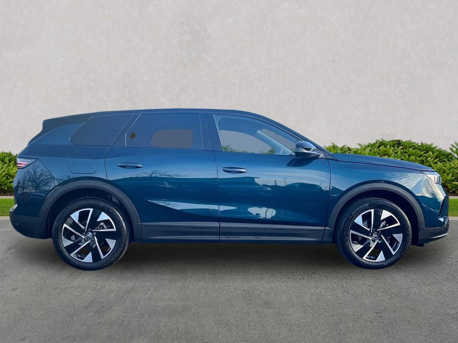 Used Vauxhall Grandland 2025 for sale - 76492393: Photo 3