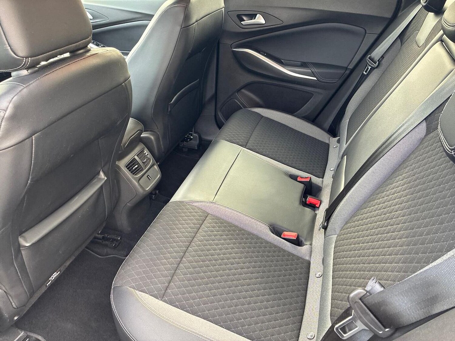 Used Vauxhall Grandland 2022 for sale - 78196359: Photo 16