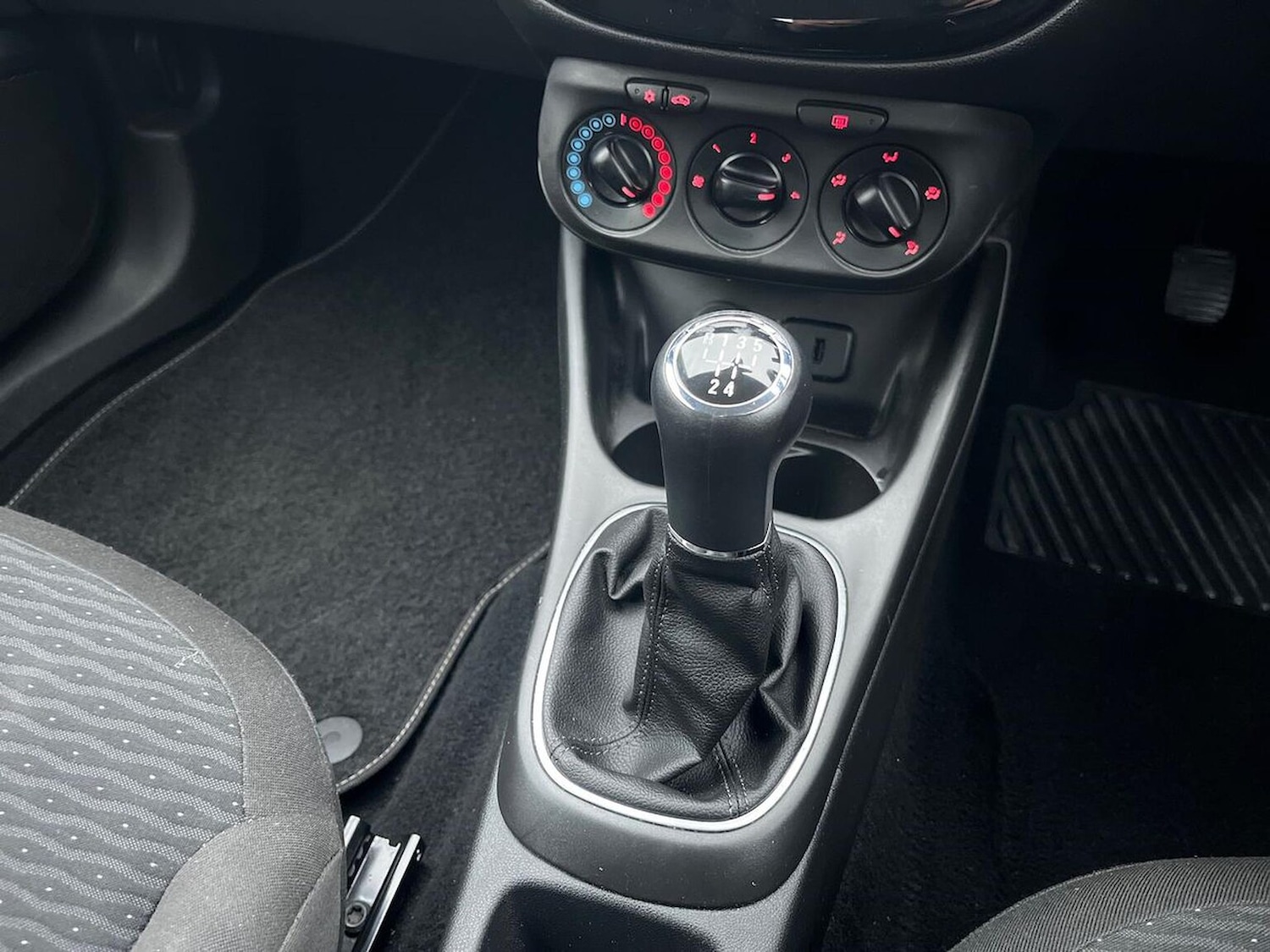 Used Vauxhall Corsa 2016 for sale - 76510761: Photo 13