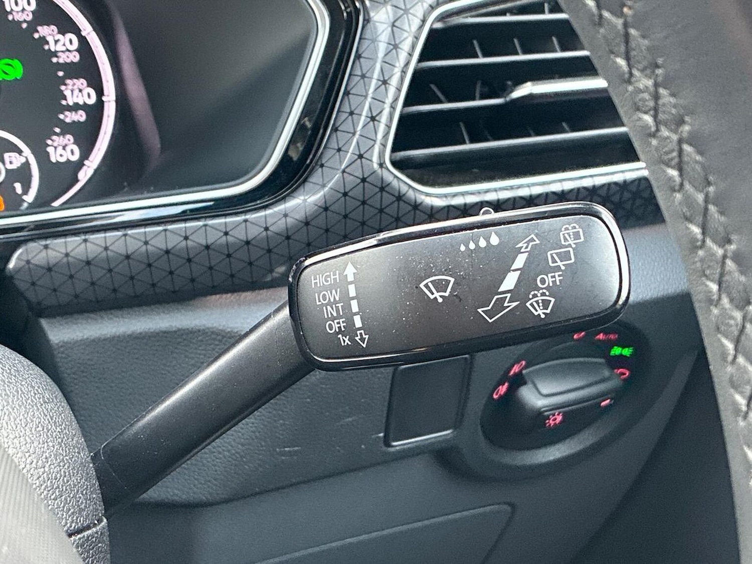 Used Volkswagen T-Cross 2021 for sale - 78061058: Photo 26