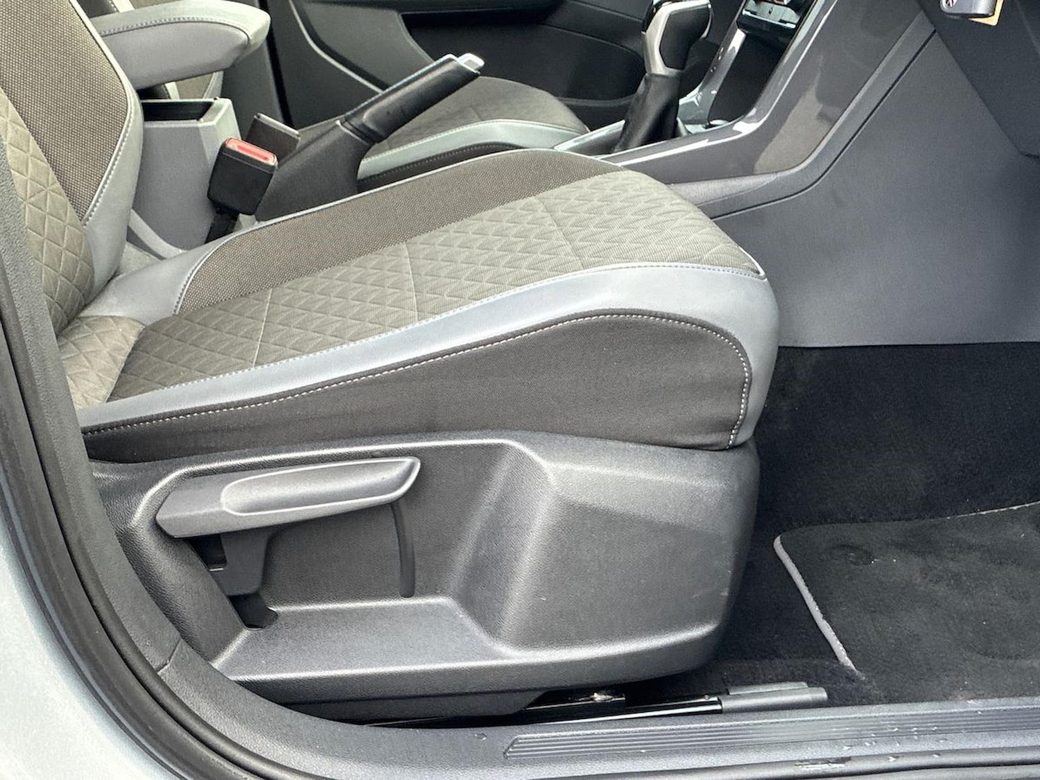 Used Volkswagen T-Cross 2021 for sale - 78061058: Photo 28